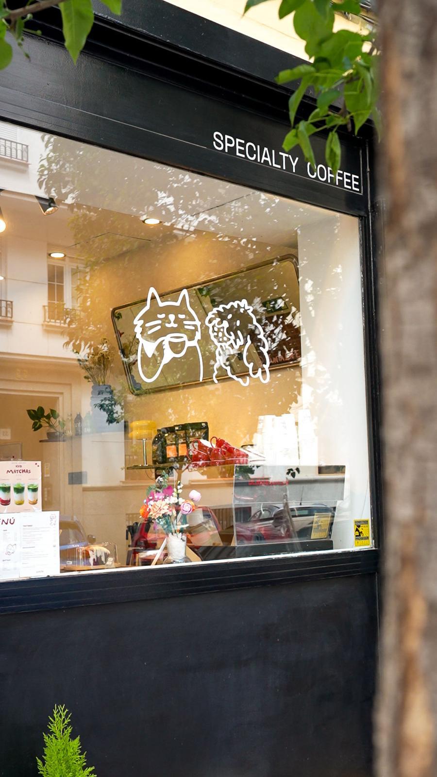 Escaparate de Junta Café